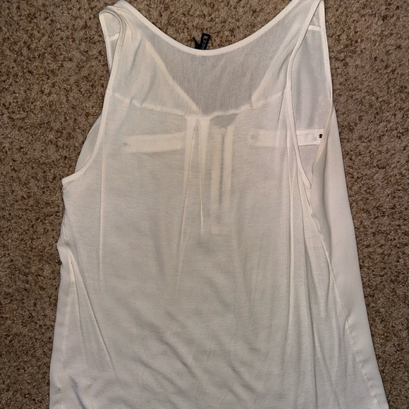 Express Tank Top - Picture 2 of 3